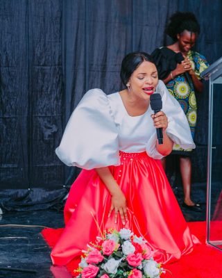 Multiple Women’s Worship Services – Simama Mwanamke Foundation (10)1